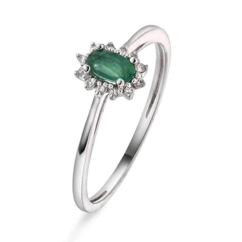 Diamantring i hvitt gull med diamanter 0.04ct w.si
